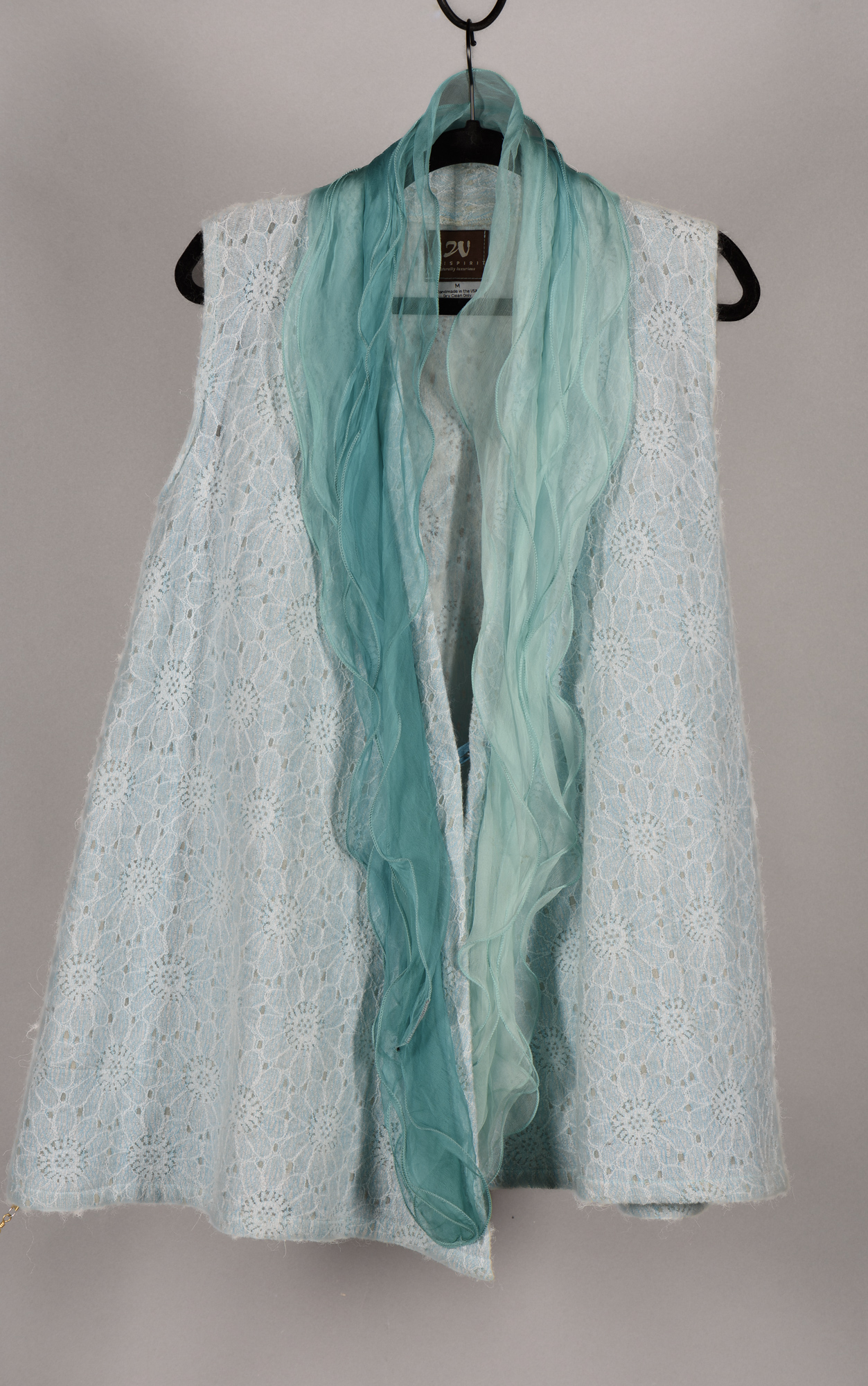Turquoise Flowers Felted Kasode Vest with Ruffles Turquoise Flowers Felted Kasode Vest with Ruffles